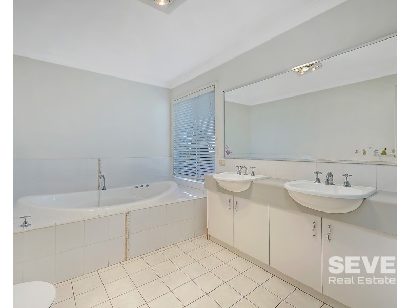7 Carmelo Court, Kellyville NSW 2155