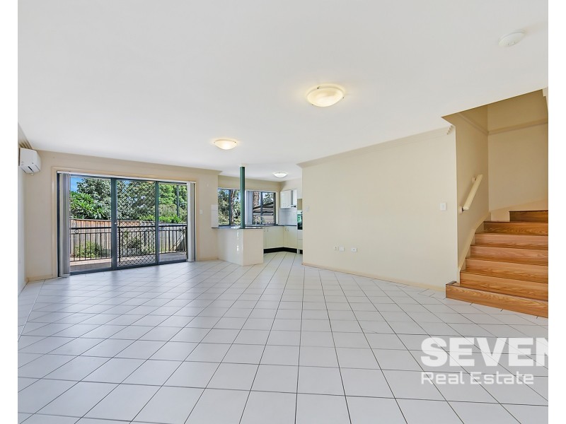 4/35-37 Parsonage Road, Castle Hill NSW 2154