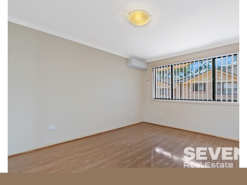 4/35-37 Parsonage Road, Castle Hill NSW 2154