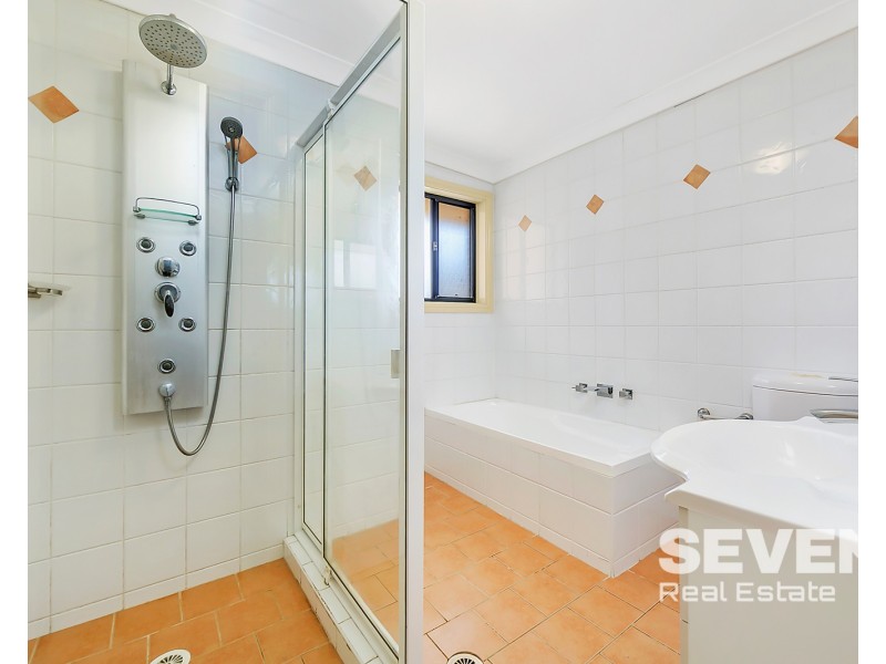 4/35-37 Parsonage Road, Castle Hill NSW 2154