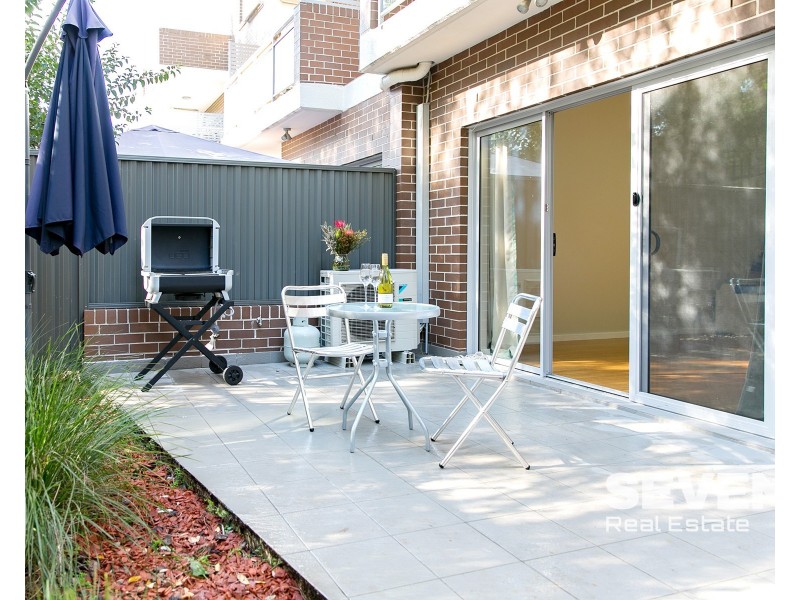 Unit 3/17-23 Dressler Court, Holroyd NSW 2142