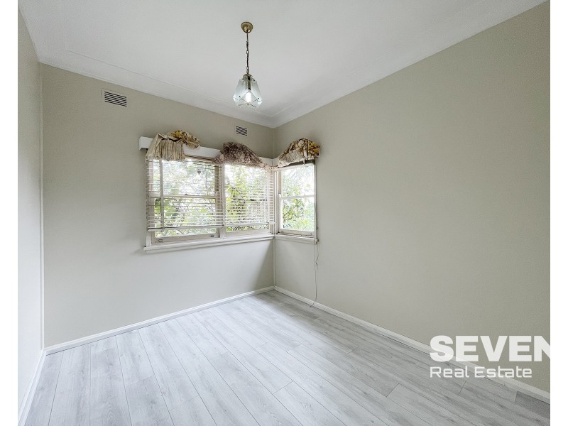 28 Merryl Avenue, Old Toongabbie NSW 2146