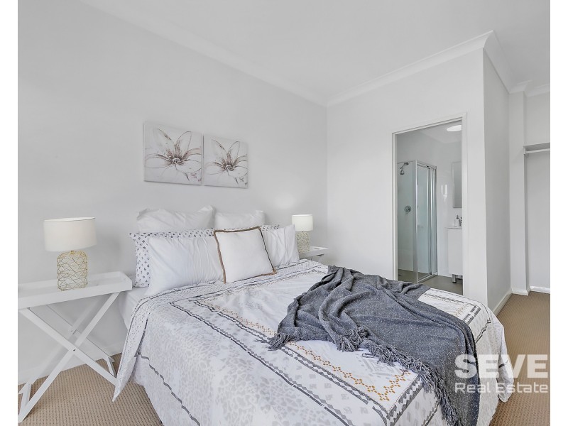 303/11 Robilliard Street, Mays Hill NSW 2145