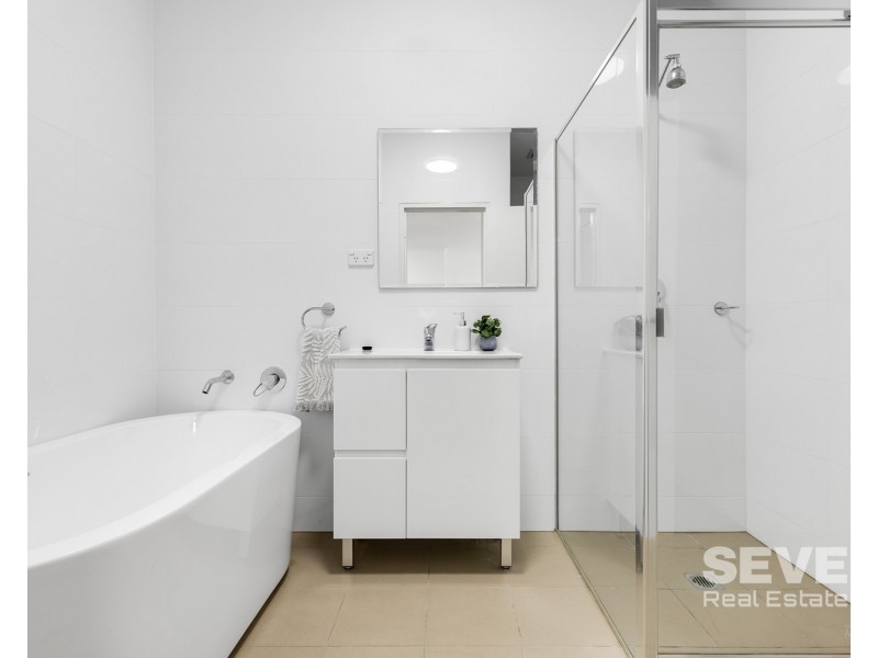 303/11 Robilliard Street, Mays Hill NSW 2145