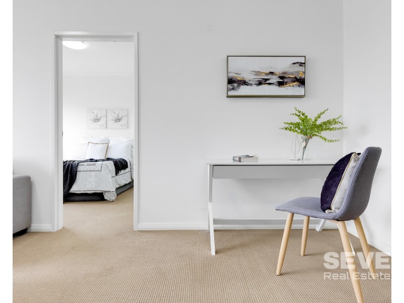 303/11 Robilliard Street, Mays Hill NSW 2145