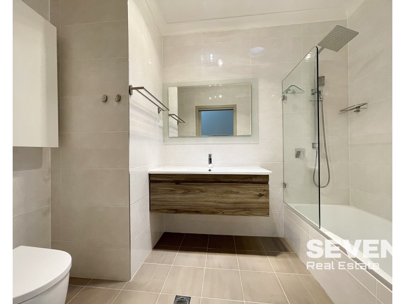 22 Auld Avenue, Eastwood NSW 2122