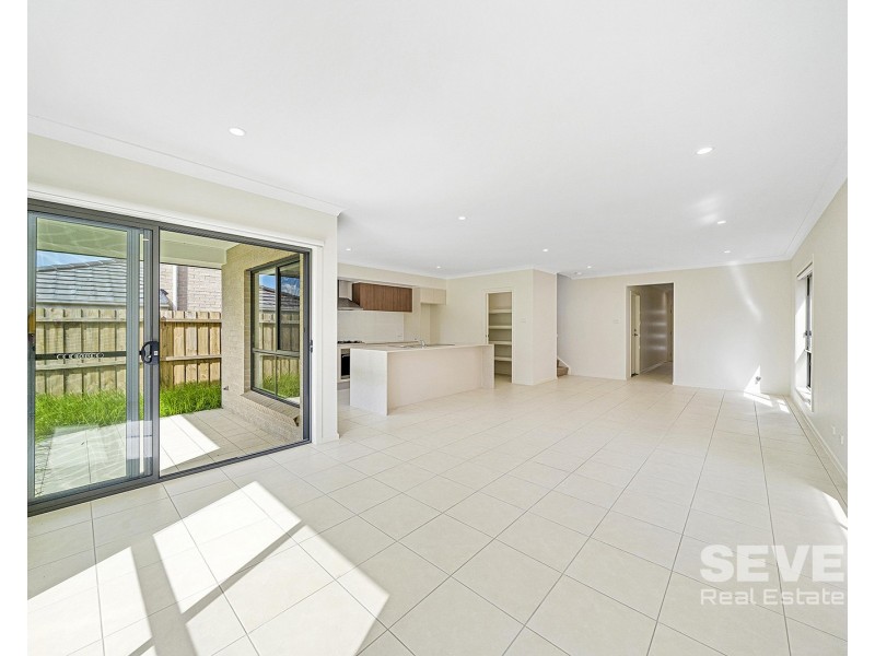 9 Newhaven Avenue, Box Hill NSW 2765