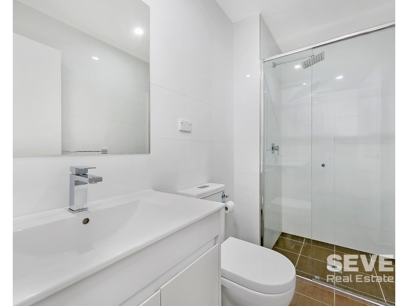 25/11-13 Old Northern Road, Baulkham Hills NSW 2153