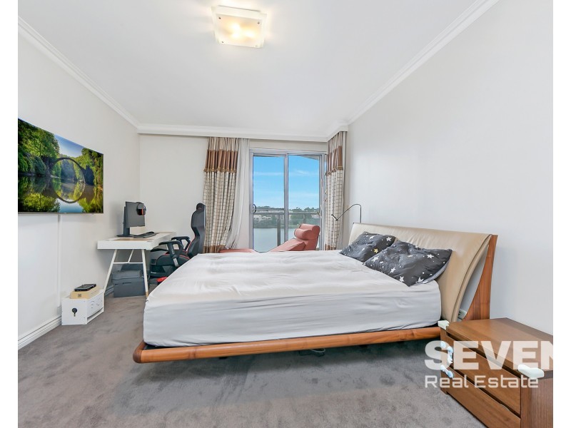 702/5 Cary Street, Drummoyne NSW 2047