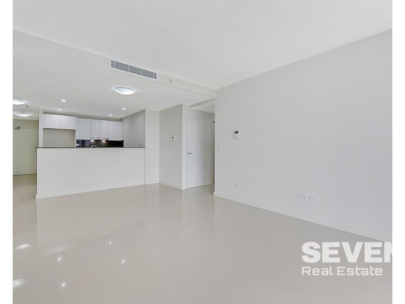1213/301 Old Northern Road, Castle Hill NSW 2154