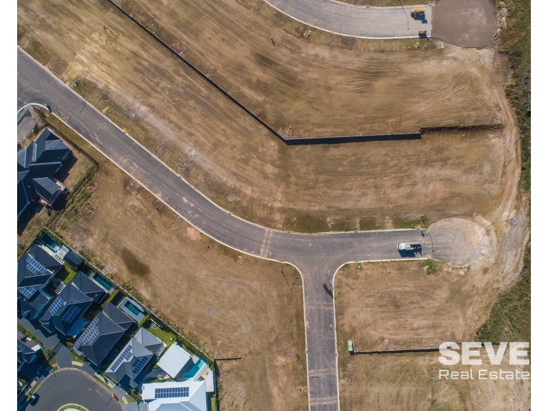 2222 Aaron Street, Box Hill NSW 2765