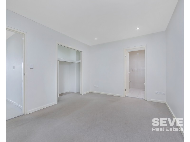 207/6-12 Courallie Avenue, Homebush West NSW 2140