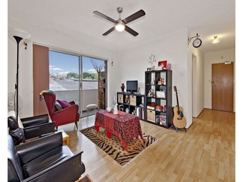 11/4 Mooney Street, Strathfield South NSW 2136