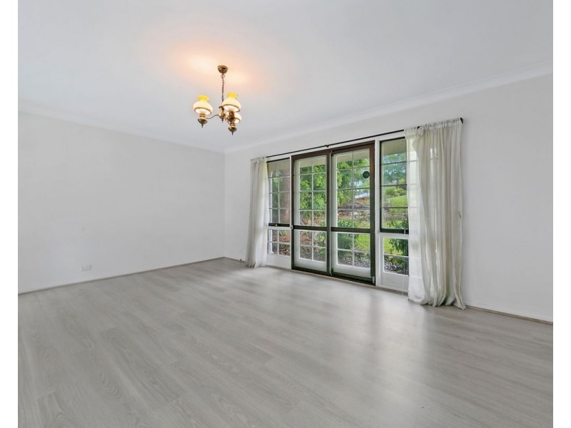 25 Woodhill Street, Castle Hill NSW 2154