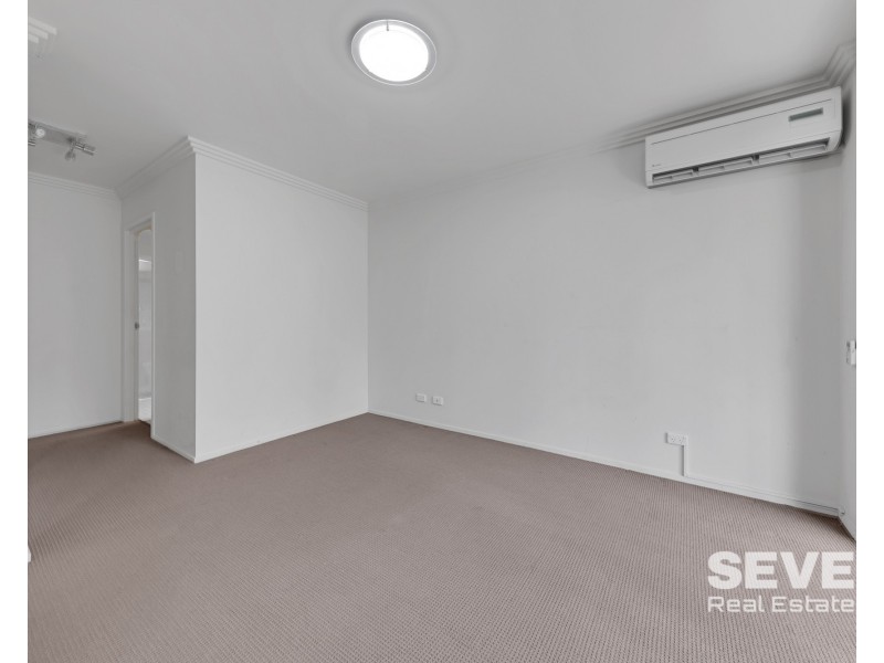 34/4-10 Benedict Court, Holroyd NSW 2142