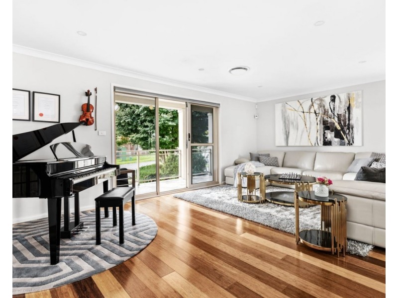 10 Neiwand Avenue, Kellyville NSW 2155