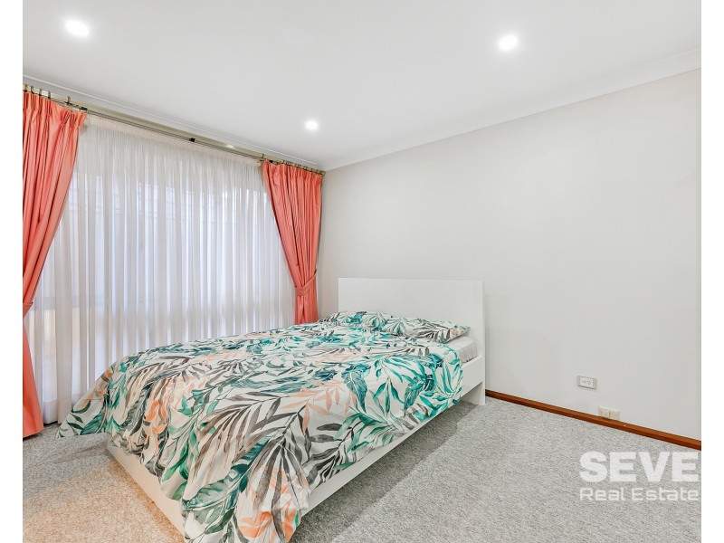105 Farnham Road, Quakers Hill NSW 2763