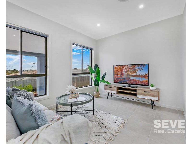 11B Bannaby Crescent, Schofields NSW 2762