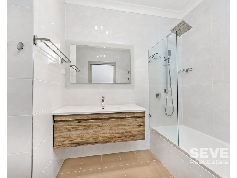 22 Auld Avenue, Eastwood NSW 2122