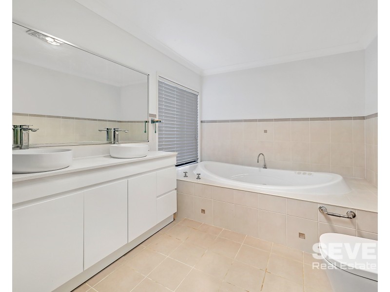 4 Luwasa Place, Kellyville NSW 2155