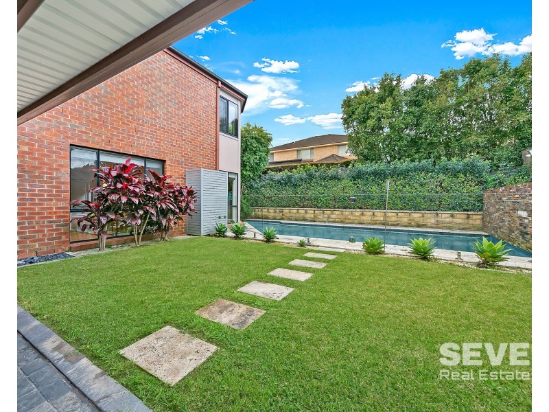 4 Luwasa Place, Kellyville NSW 2155