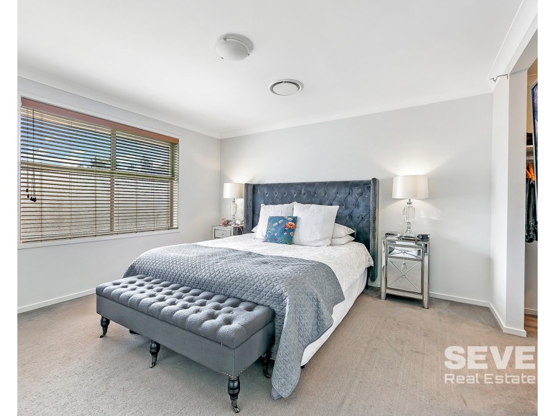 3 Woodmeade Street, Beaumont Hills NSW 2155