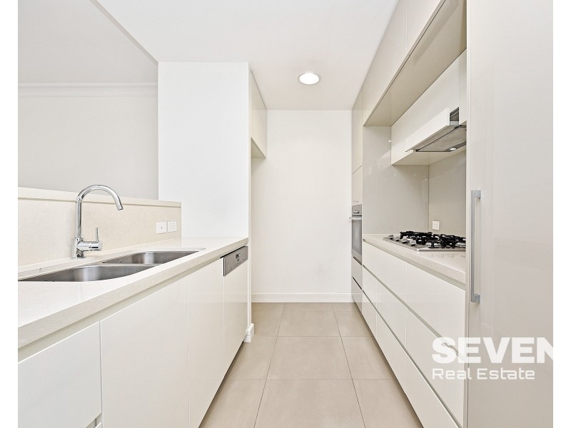 404/2 Peninsula Drive, Breakfast Point NSW 2137
