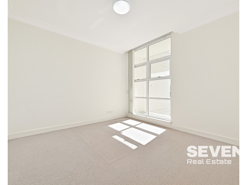 404/2 Peninsula Drive, Breakfast Point NSW 2137