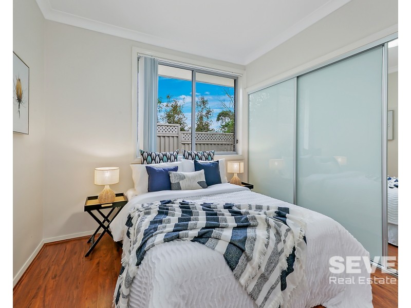 11/21 Alamar Crescent, Quakers Hill NSW 2763