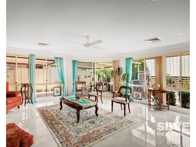 12 Freesia Place, Glenmore Park NSW 2745