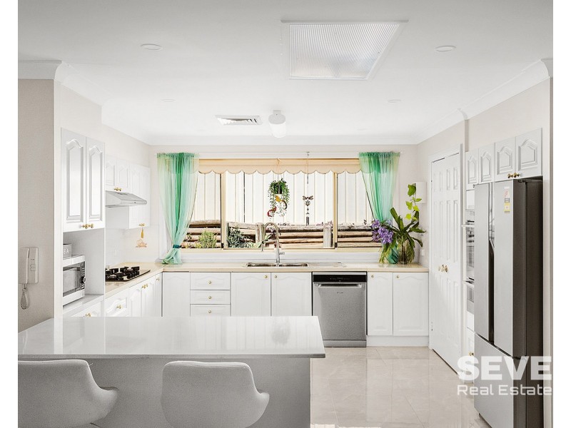 12 Freesia Place, Glenmore Park NSW 2745