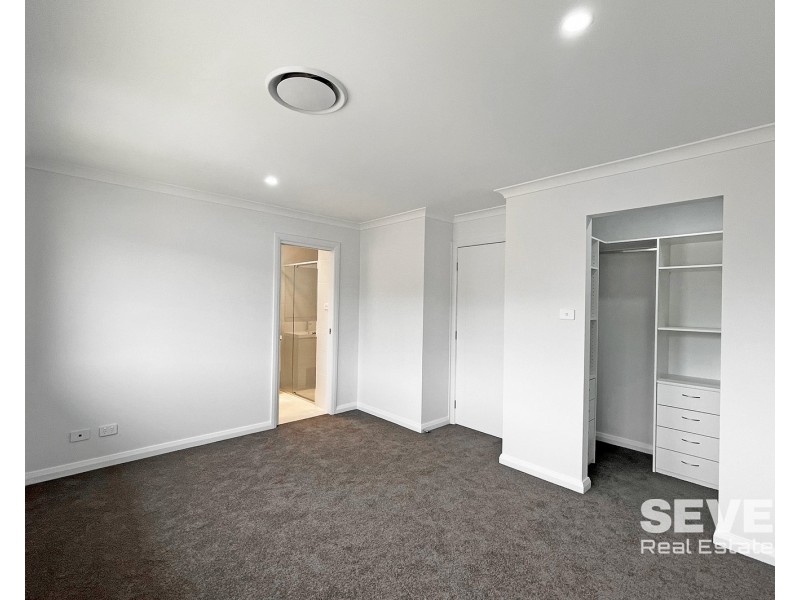 24 Muntries Street, Cobbitty NSW 2570