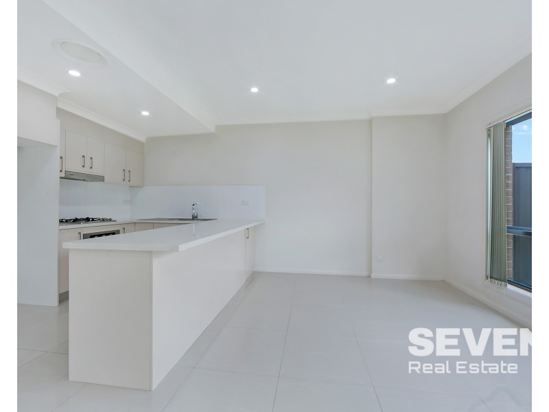 1/66 Walker Sreet, Quakers Hill NSW 2763