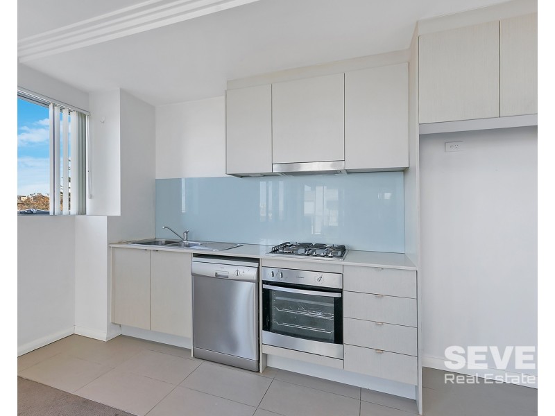 68/108 James Ruse Drive, Rosehill NSW 2142