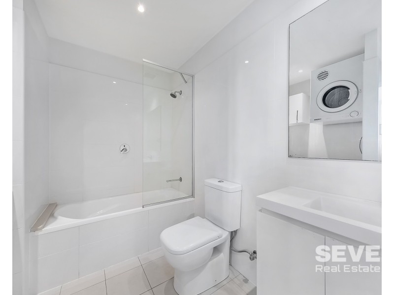 68/108 James Ruse Drive, Rosehill NSW 2142