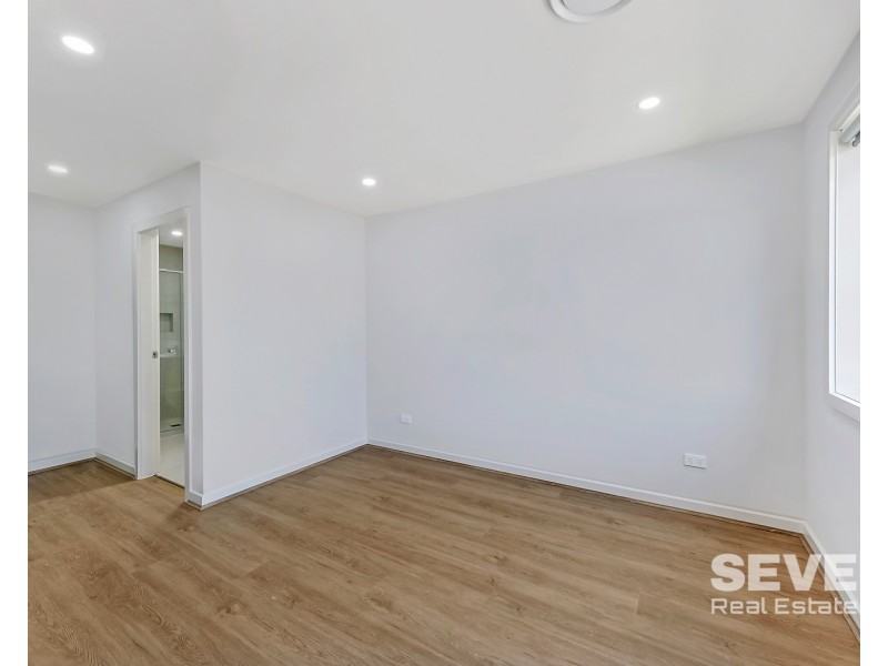 21 Ashwini Glade, Box Hill NSW 2765