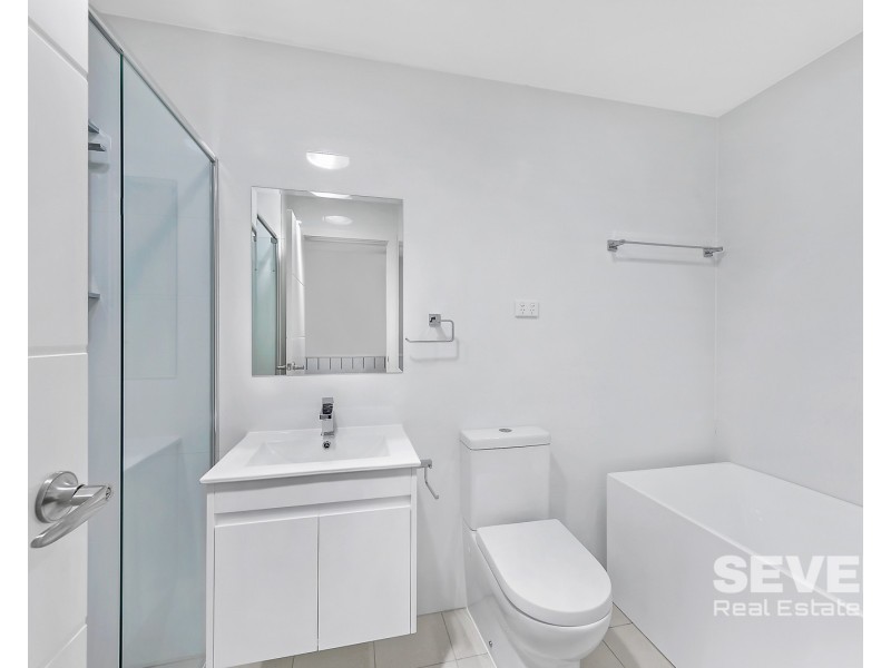 21 Ashwini Glade, Box Hill NSW 2765