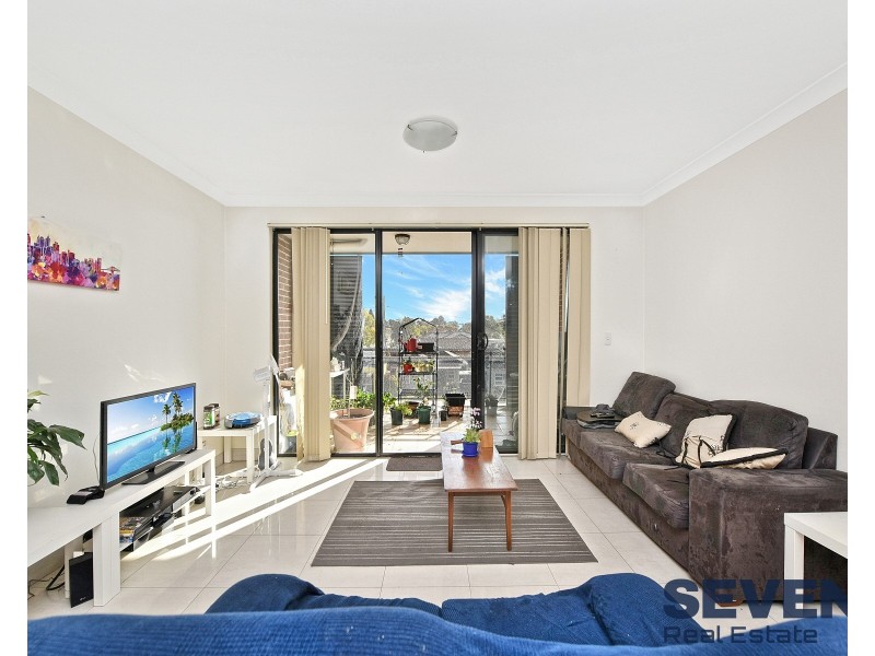 2/39 Earl Street, Merrylands NSW 2160