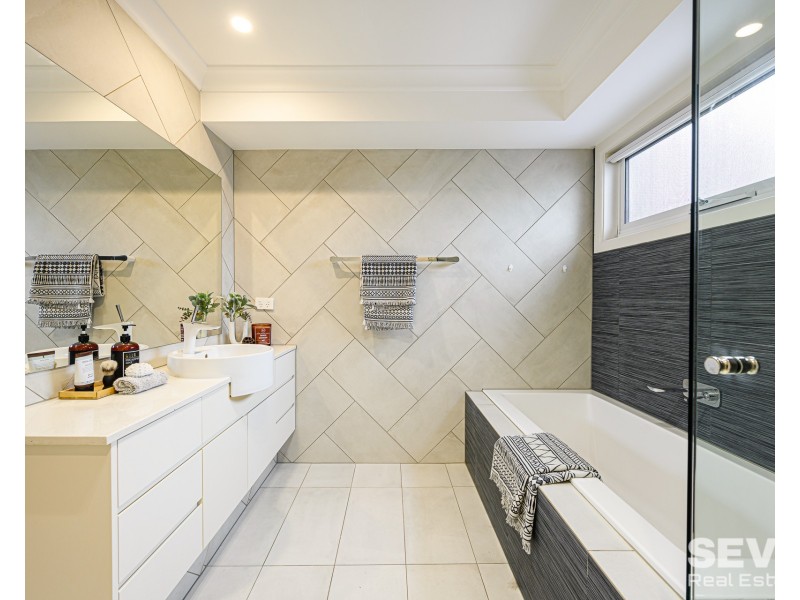 3 Emily Street, Breakfast Point NSW 2137