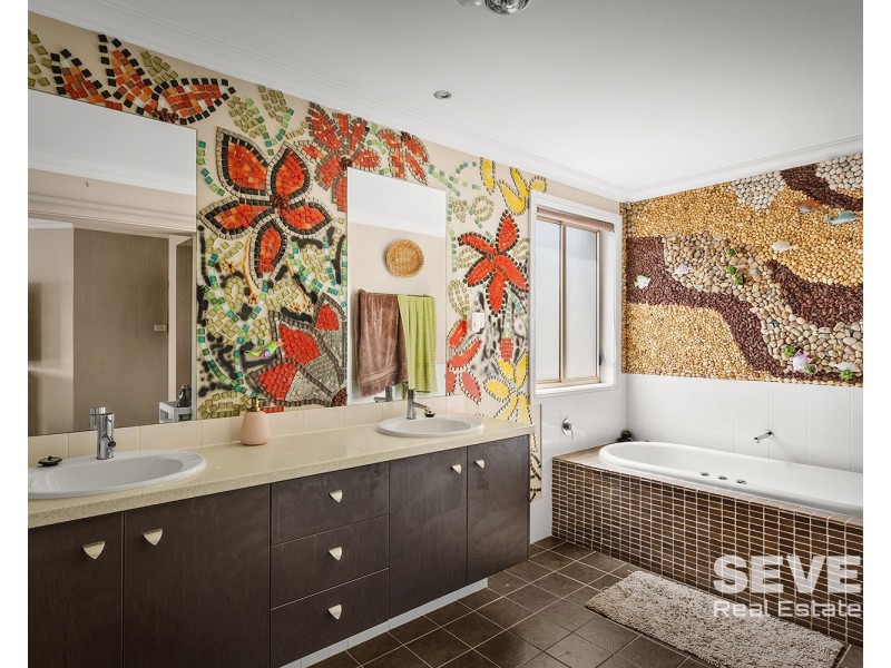 40 Golden Grove Avenue, Kellyville NSW 2155