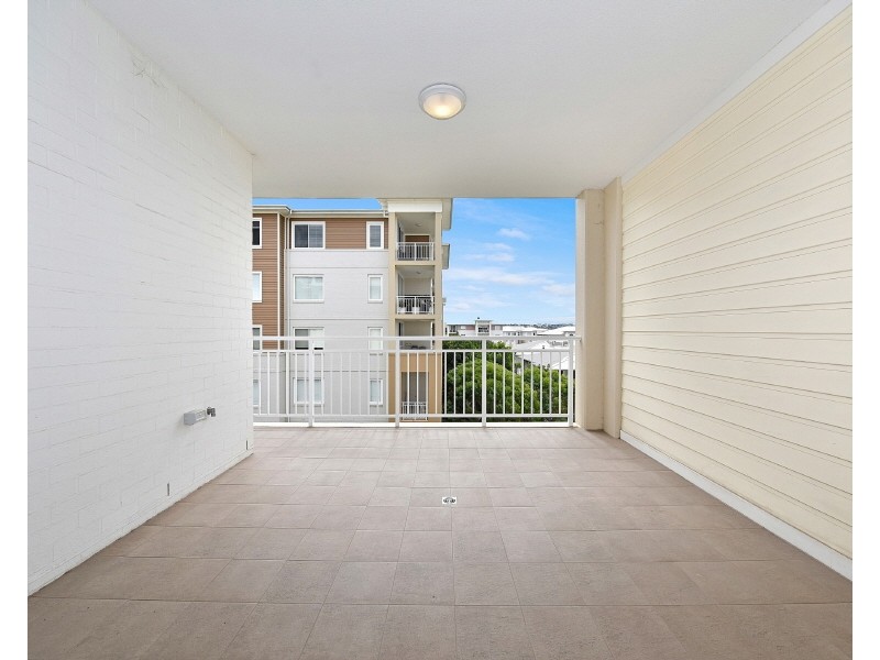 404/2 Peninsula Drive, Breakfast Point NSW 2137