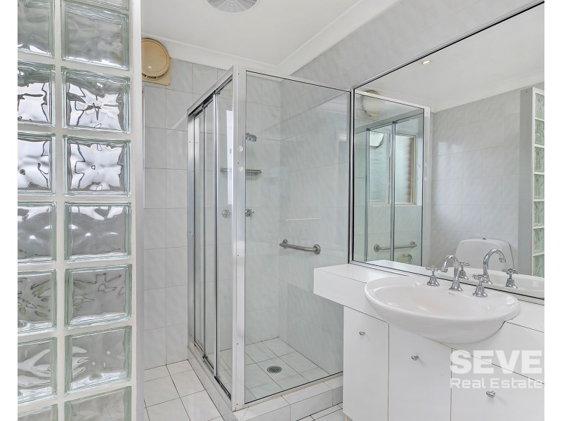 15 Jasnar Street, Greenfield Park NSW 2176