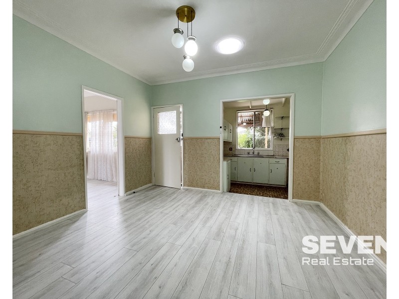 28 Merryl Avenue, Old Toongabbie NSW 2146