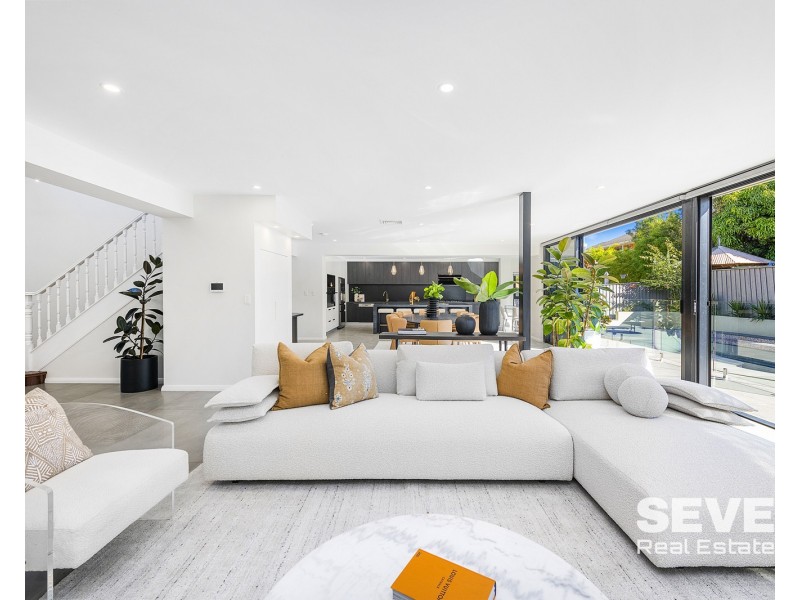 5 Blairgowie Place, Oatlands NSW 2117