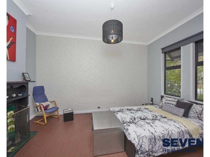 2 Eleanor Street, Rosehill NSW 2142