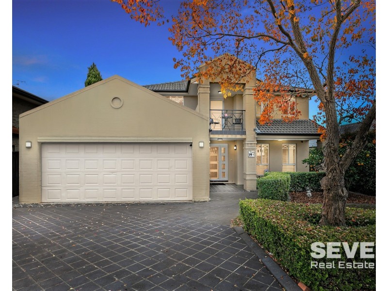 19 Benson Road, Beaumont Hills NSW 2155