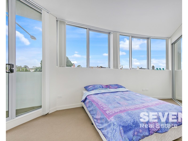 913/301 Old Northern Road, Castle Hill NSW 2154