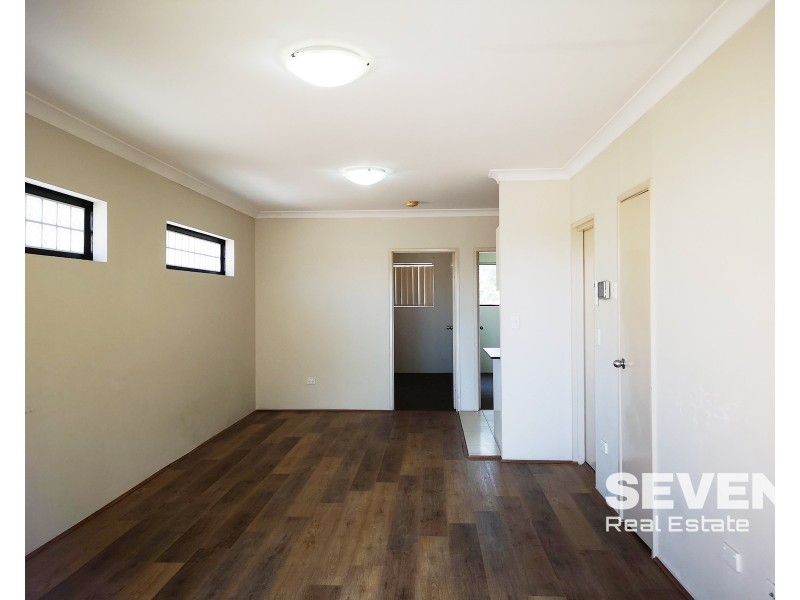 6/159 Wellington Road, Sefton NSW 2162