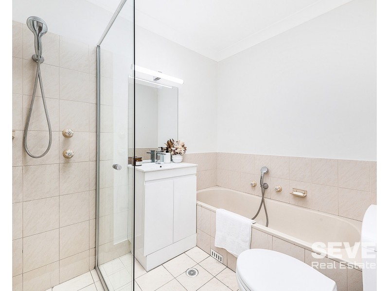 3/3 Reid Avenue, Westmead NSW 2145