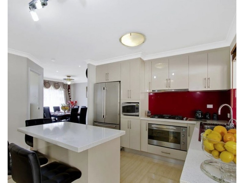 2 Manda Place, Rooty Hill NSW 2766